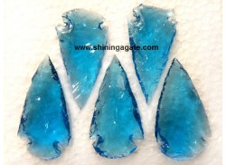 LIGHT BLUE COLOR GLASS ARROWHEAD (2 INCHES)