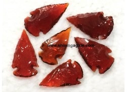 RED COLOR GLASS ARROWHEAD (1 INCH)