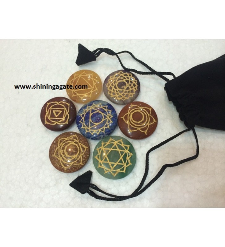 CHAKRA ENGRAVED DISC SET WITH POUCH